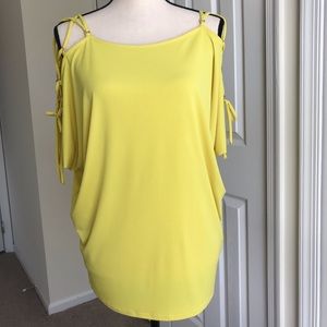 EXPRESS Blouse with detailed tie up sleeve